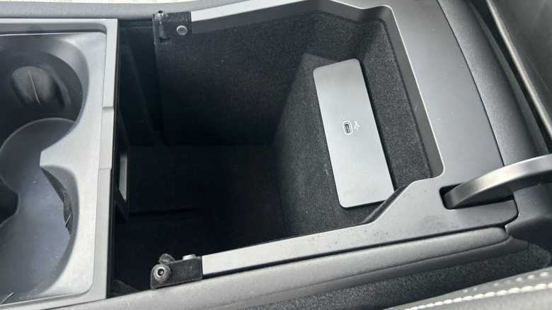 Land Rover Discovery Sport 2.0 D200 Dynamic SE 5dr Auto [7 Seat] Diesel Station Wagon